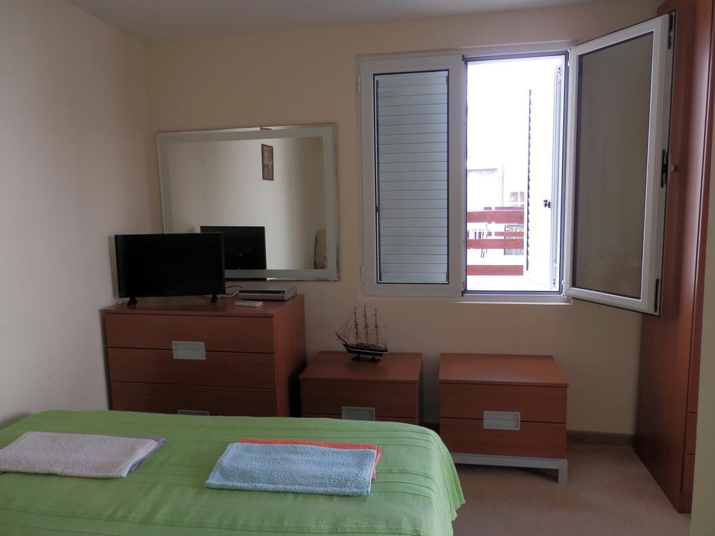 Apartments Esperanza يوتجيها المظهر الخارجي الصورة